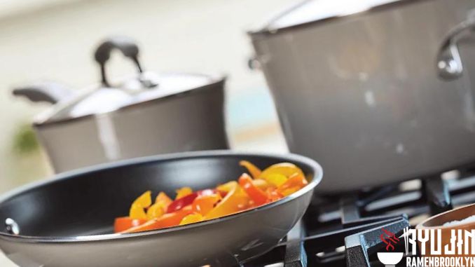 Are Rachael Ray Pots And Pans Non-Toxic?