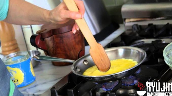 How to Use Stainless Steel Pans Without Sticking