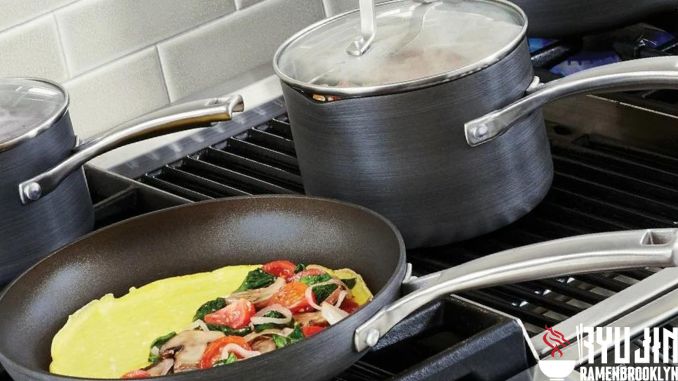 What are the Advantages of Using Calphalon Cookware?