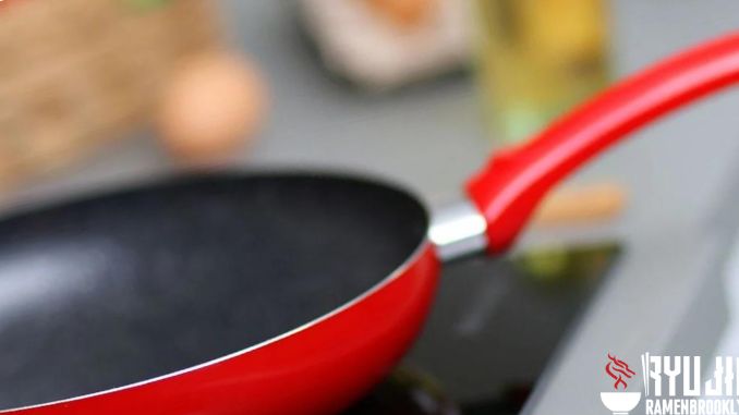 What Cookware are Safe for Birds?
