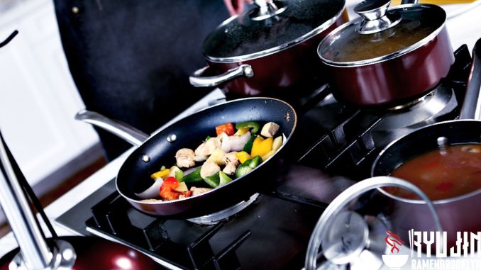 What to Look for When Buying Best Pots and Pans for Gas Stove