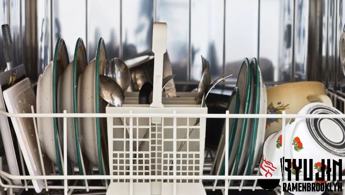 is melamine dishwasher safe